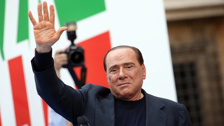 Berlusconi wraca do futbolu