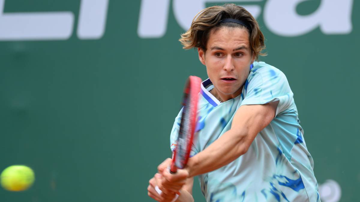 Zwrot akcji w "polskim" meczu na Wimbledonie. Doszło do zmiany rywala