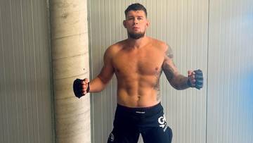 Duże zaskoczenie! Kolejny Polak podpisał kontrakt z UFC