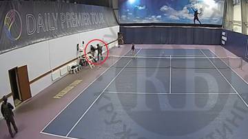 Szturm antyterrorystów na meczu tenisa! Sędzia i zawodniczki trafili pod ścianę