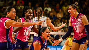 Niespodzianka w finale KMŚ siatkarek! Zesp&oacute;ł Joanny Wołosz nie obronił trofeum