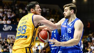 Pekao S.A. Puchar Polski: AMW Arka Gdynia - Górnik Zamek Książ Wałbrzych. Relacja i wynik na żywo