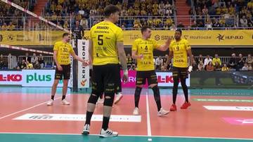 Mikołaj Sawicki wrócił do gry! Popis w polu serwisowym (WIDEO)